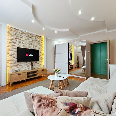 Apartman Julija Доньи-Милановац Экстерьер фото